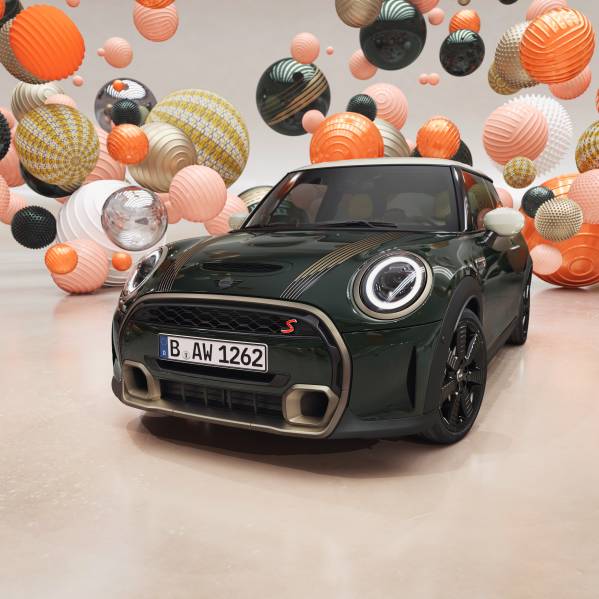 Sharper profile, authentic character: The new MINI Edition models