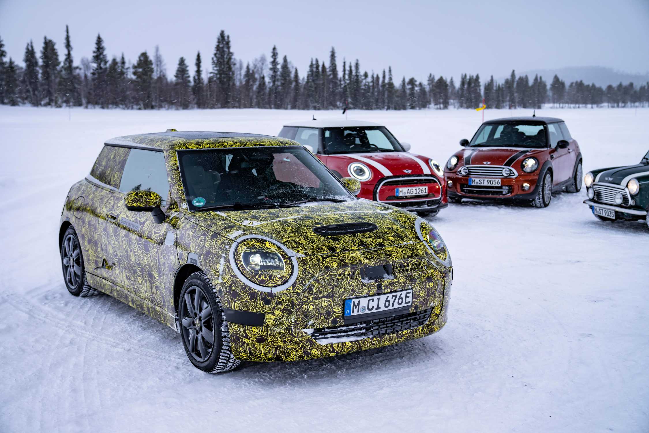 Мини 2023 года. Телевизор Mini Cooper. Will we машина.