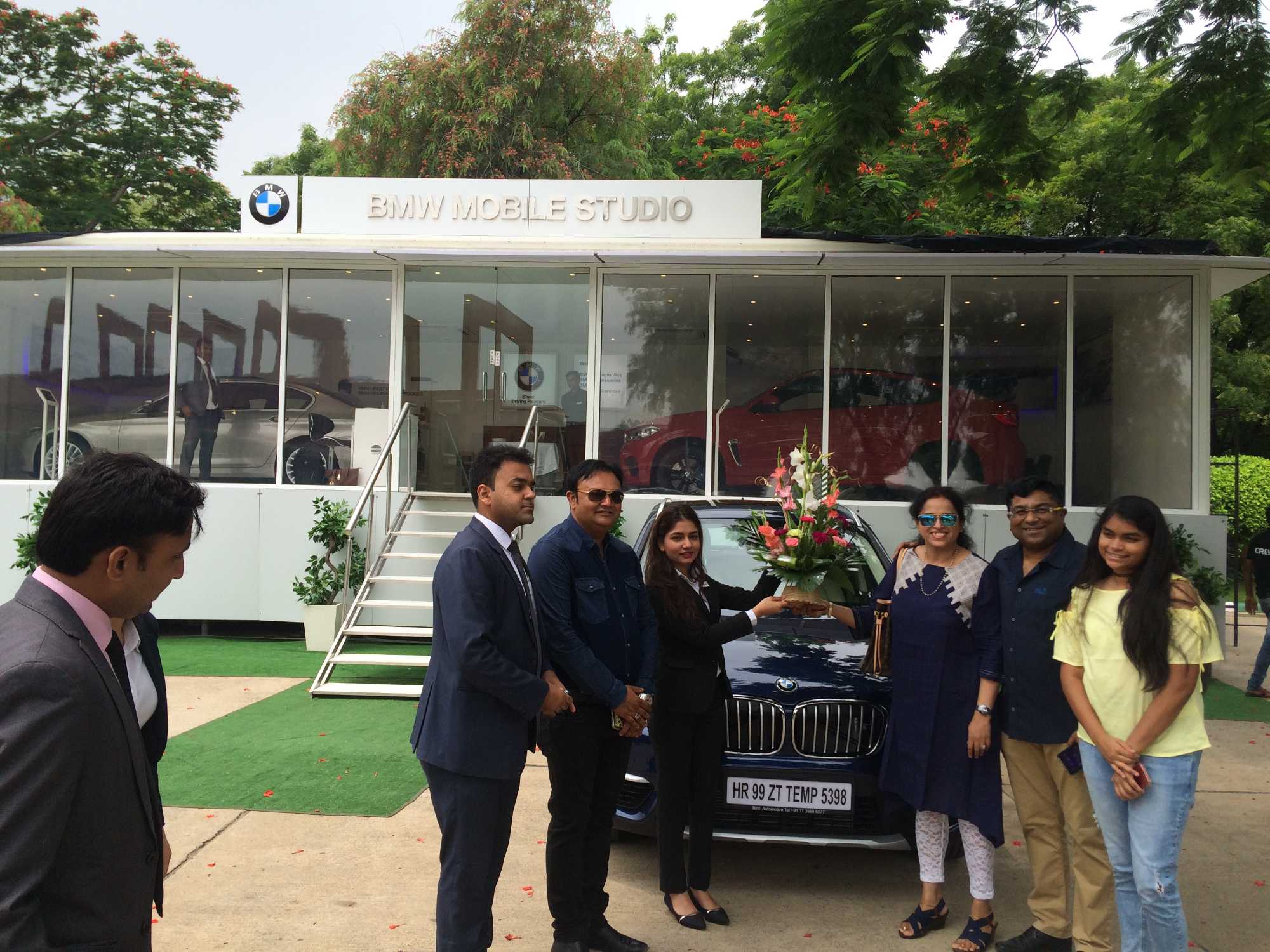 BMW Mobile Studio, Agra (03/2022)