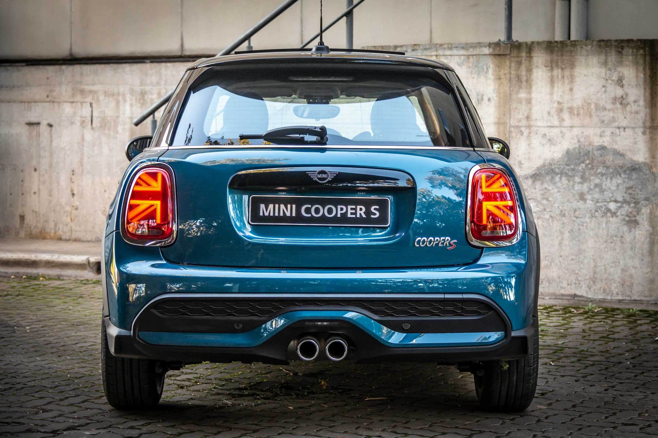 El nuevo MINI Cooper y Cooper S ya está disponible en argentina