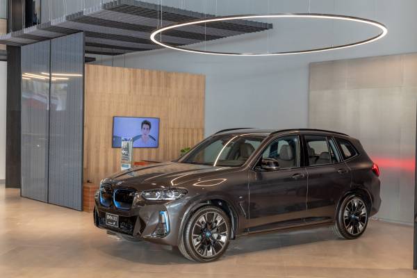  BMW Group inaugura las nuevas instalaciones de CEVER Santa Fe para las marcas BMW, MINI y BMW Motorrad.