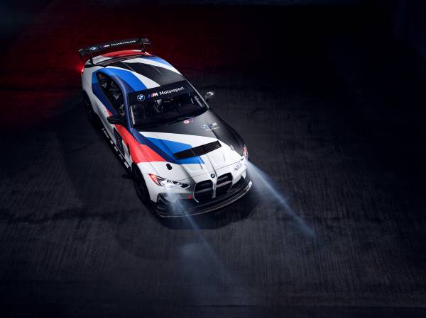 Presentation of the new BMW M4 GT4 with BMW M Motorsport design heralds  sales phase.