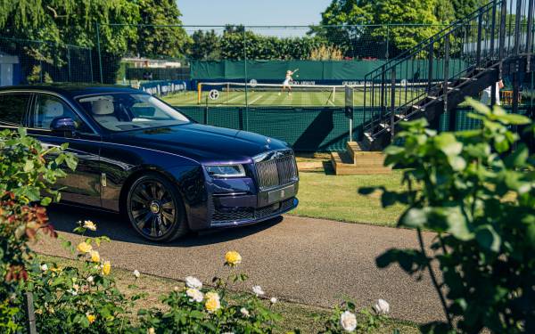 ROLLS-ROYCE MOTOR CARS LONDON CELEBRATES SUMMER PURSUITS