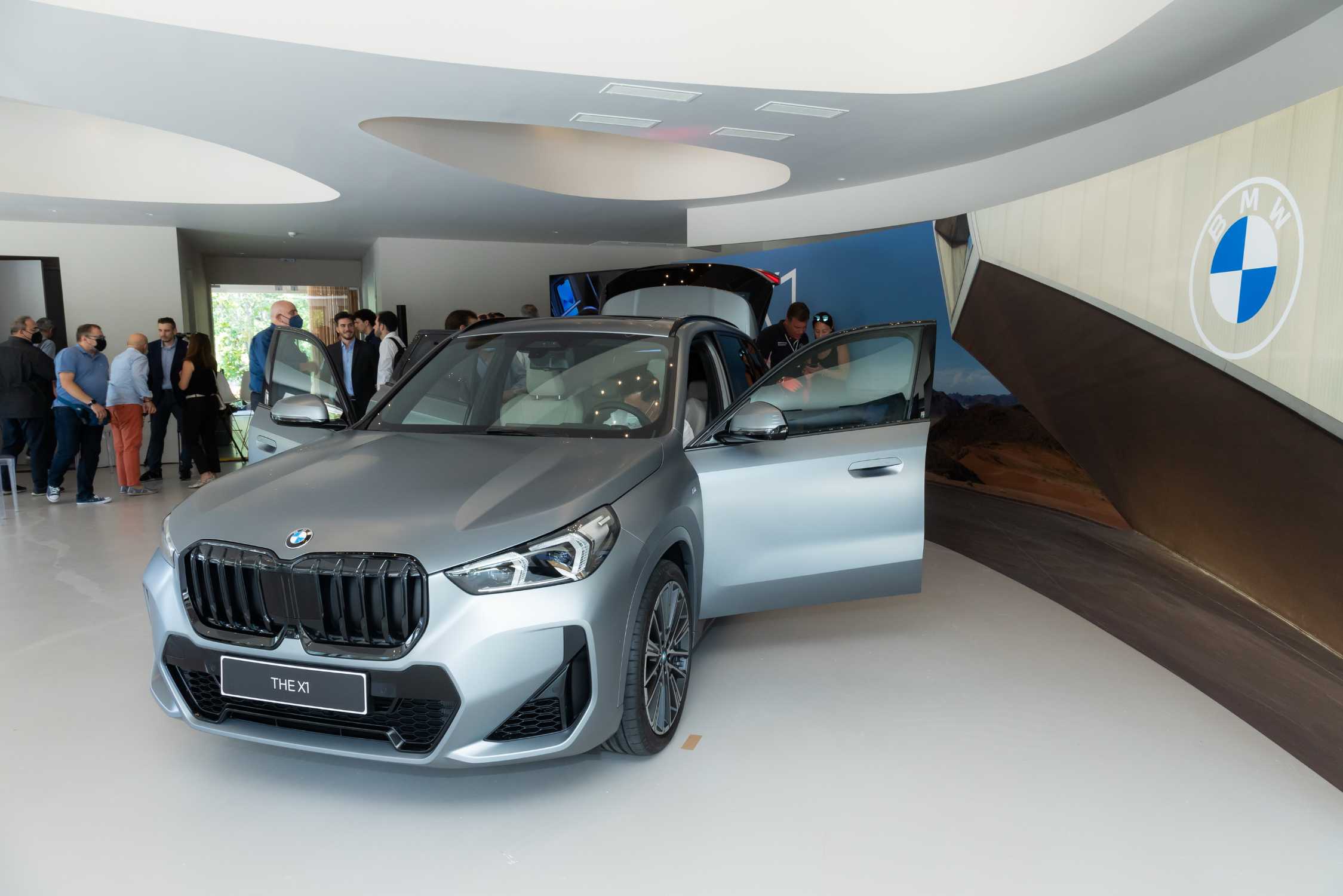 new bmw x1 presentation