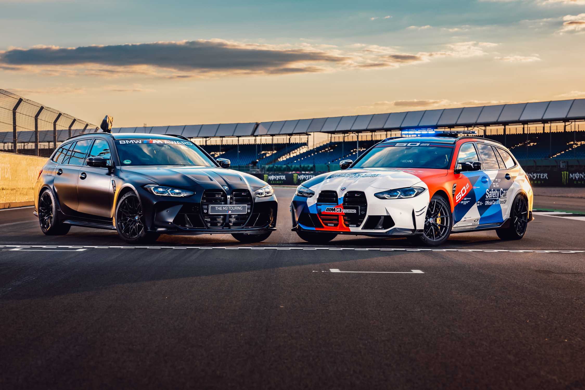 Silverstone (GBR), 5th August 2022. BMW M GmbH, 2022 BMW M Award, MotoGP™. Winner's car BMW M3 Competition Touring with xDrive, BMW M3 Touring MotoGP™ Safety Car.