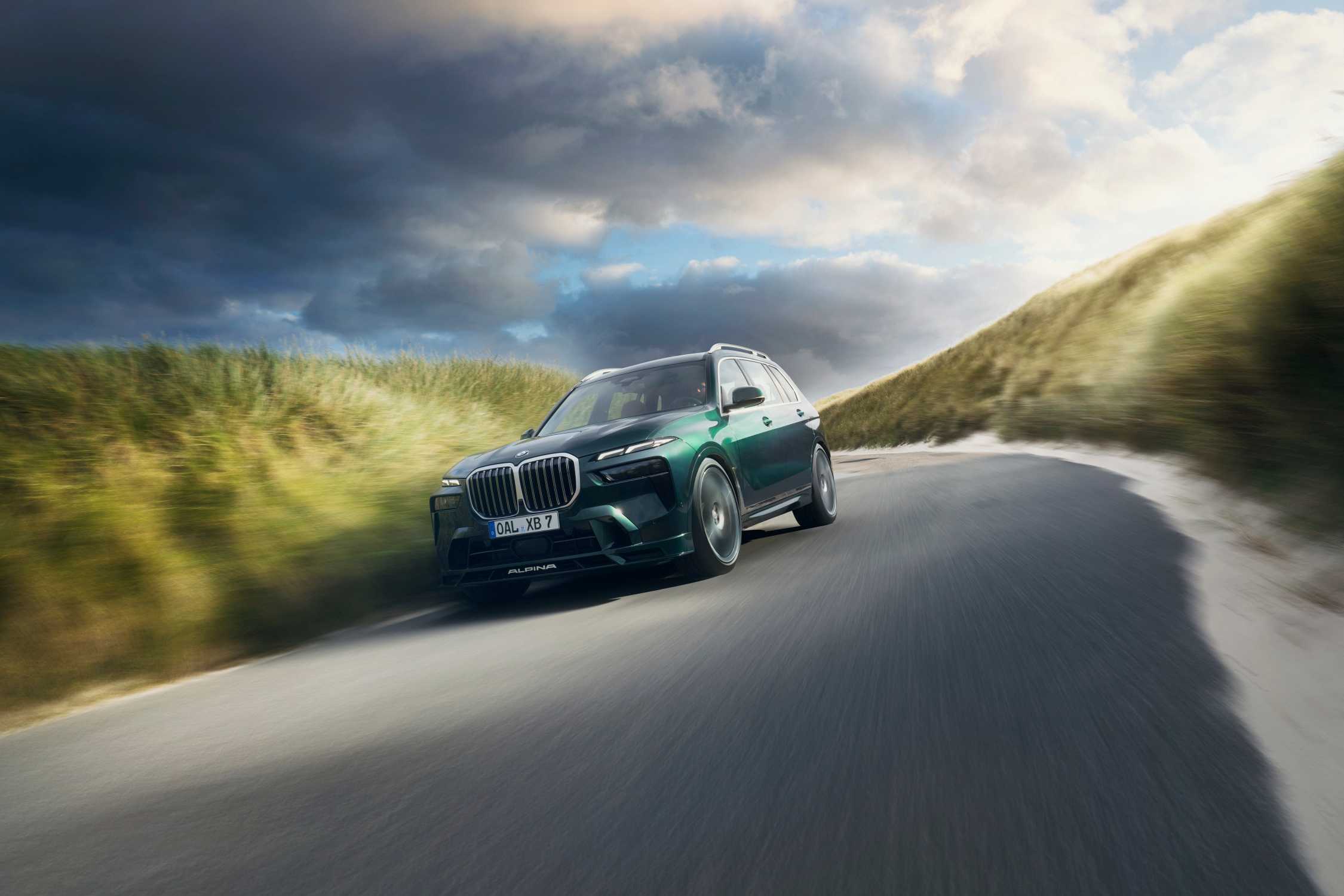 The new BMW ALPINA XB7: The Force of Emotions.