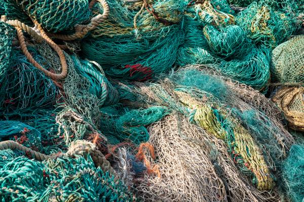 El proyecto REDUSE-II recupera 18 toneladas de redes de pesca para su  reciclaje