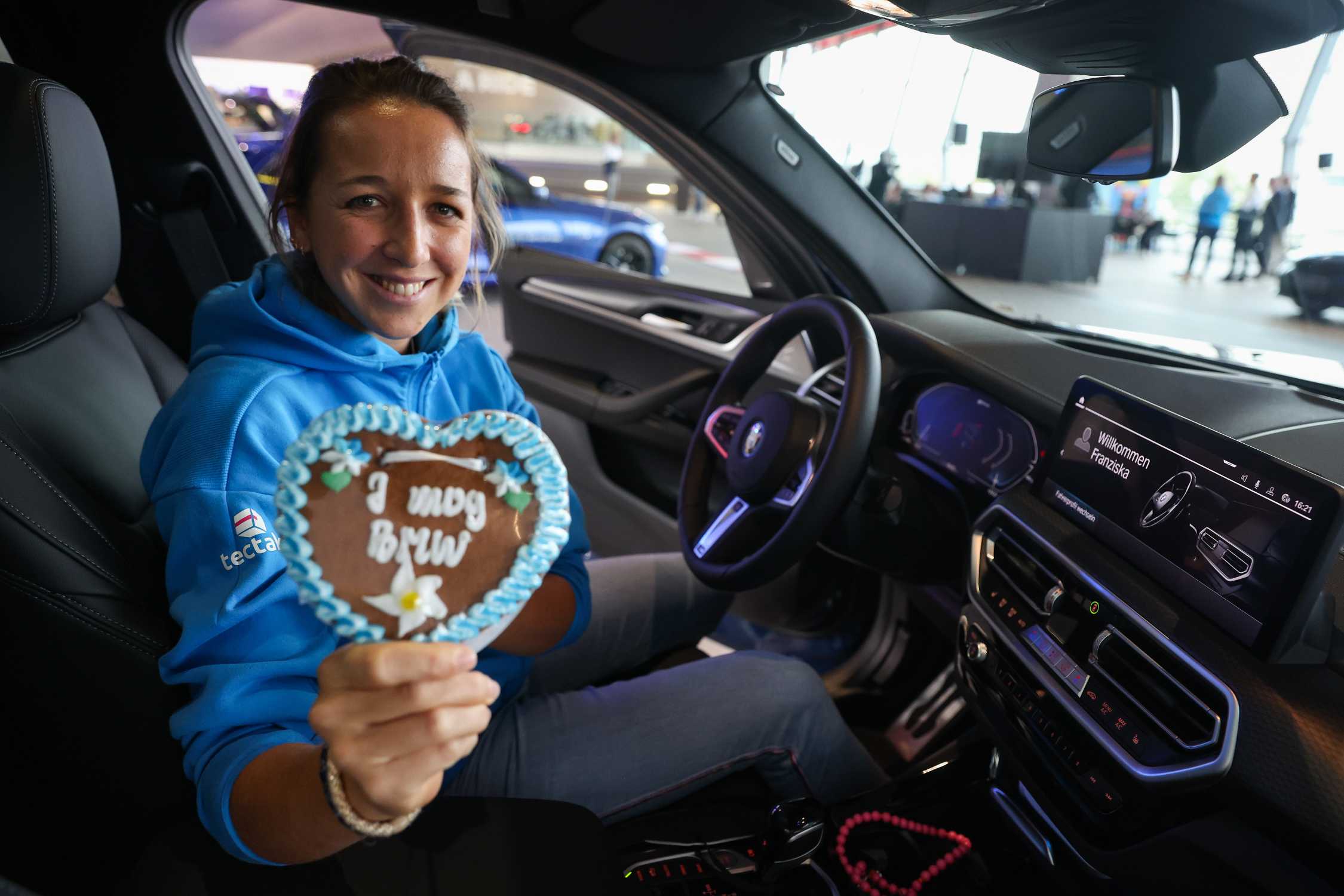 Franziska Preuß BMW Group, Mobilitätspartner der Deutschen Biathlon