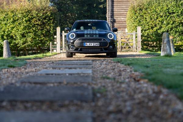 Exceptional talent with style - The MINI Cooper S Clubman in the Untold  Edition.