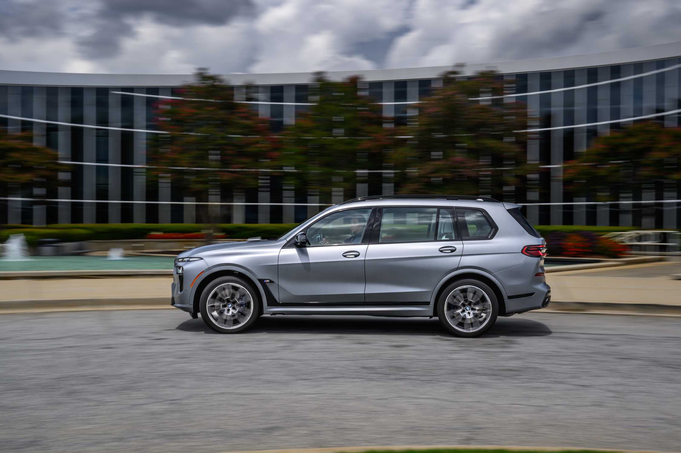 The new BMW X7 On Location Palm Springs (10/2022).