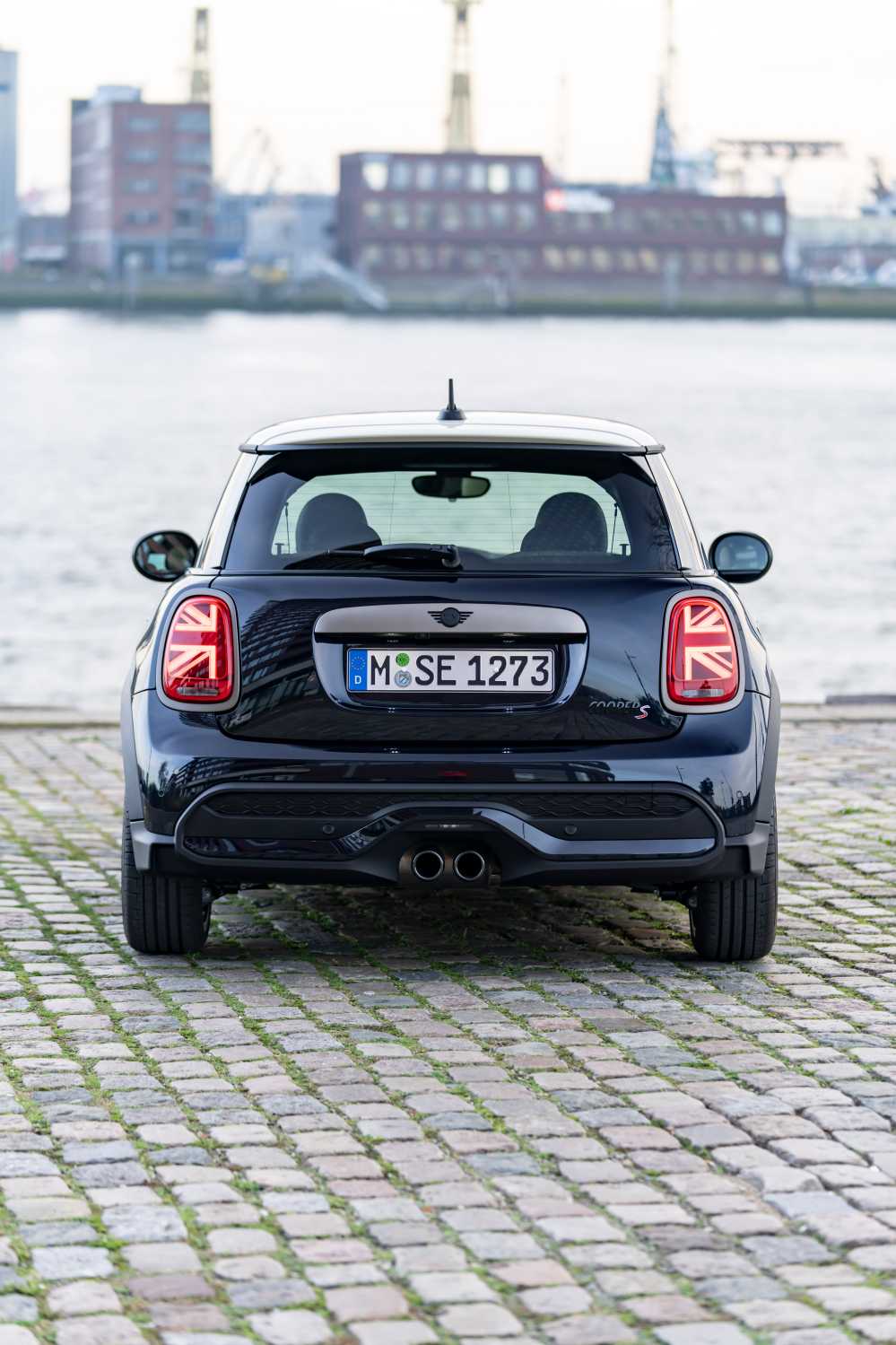 Mini Cooper S Door Resolute Edition