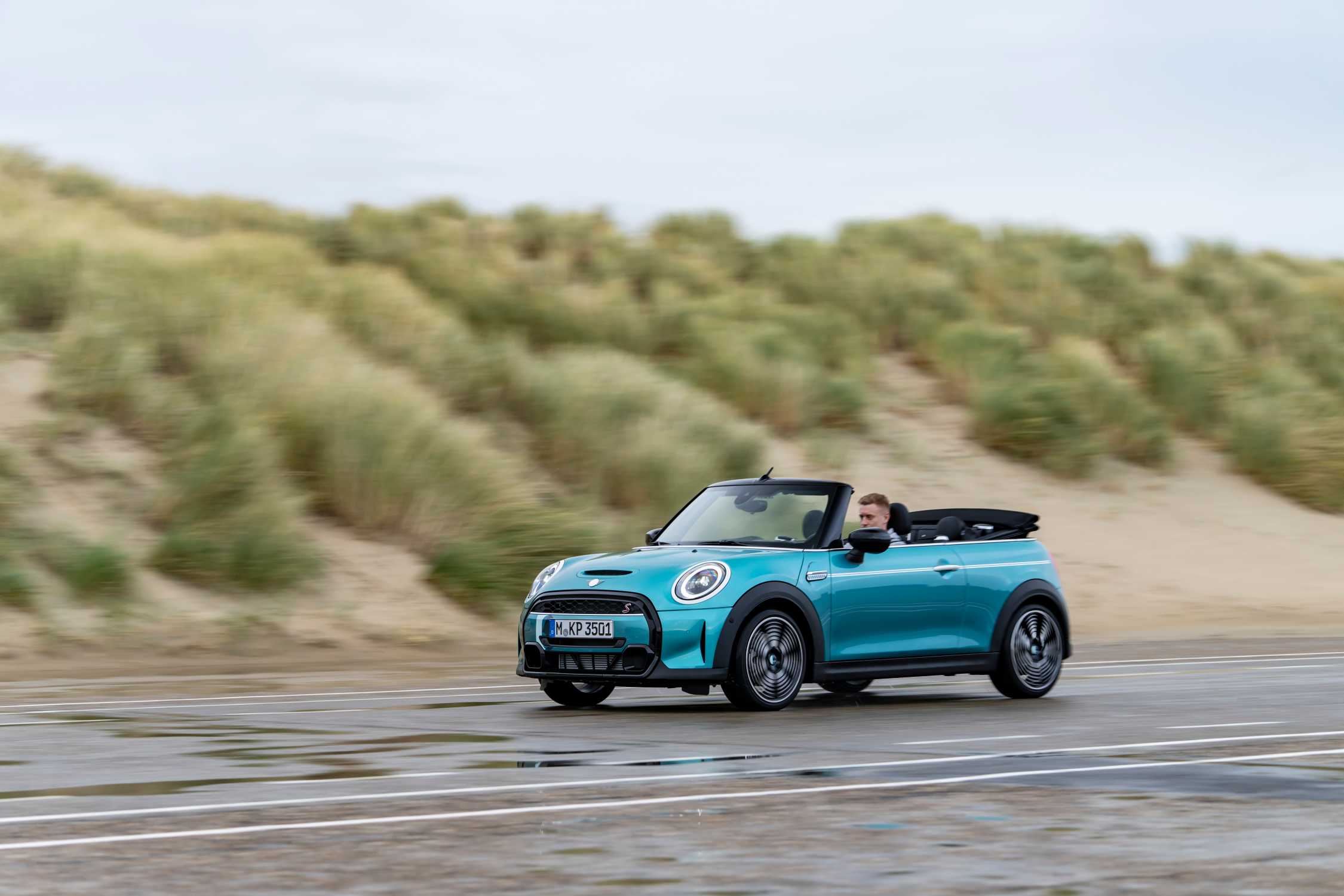 MINI Cooper S Cabrio Seaside Edition (12/2022).