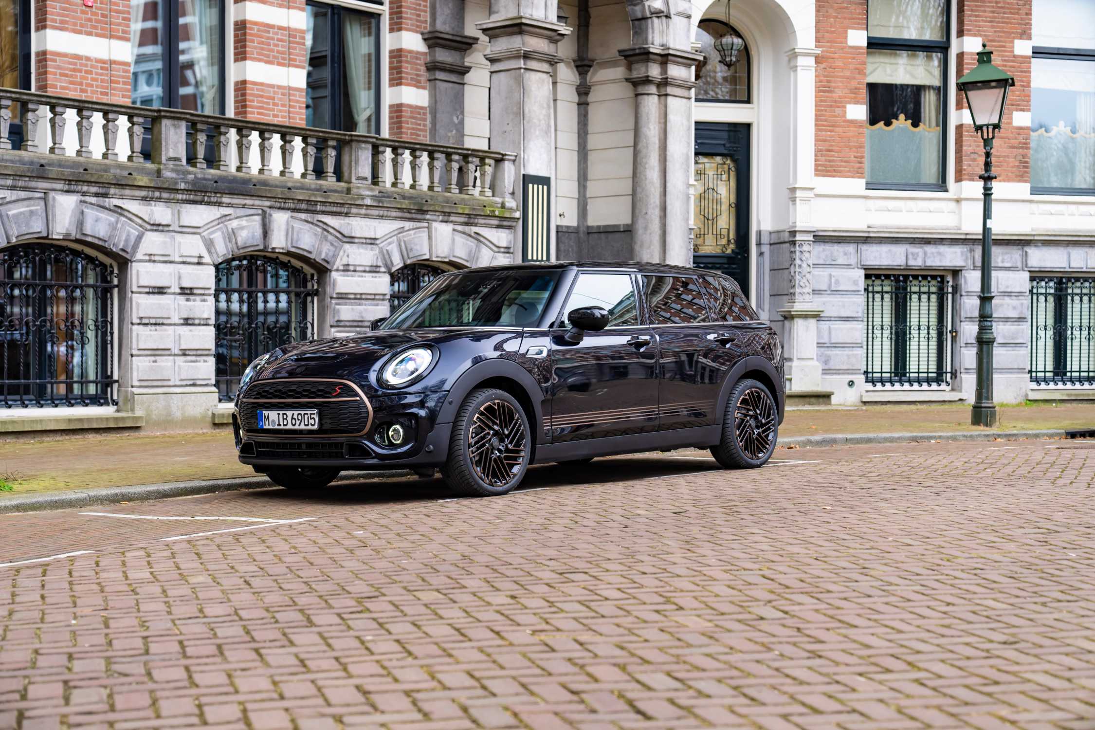 MINI Clubman Wagon: Models, Generations and Details