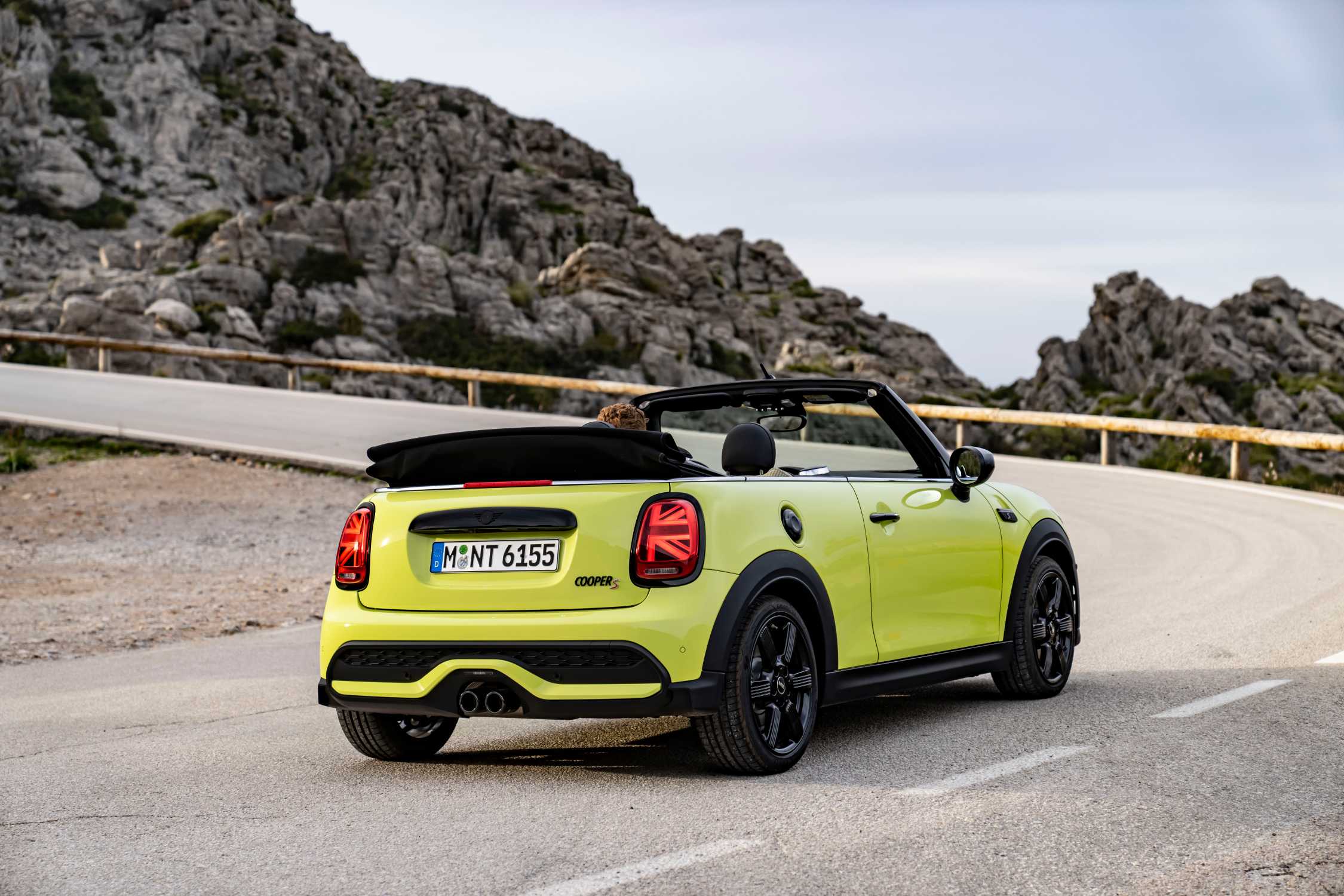 MINI Cooper S Convertible (04/2023).