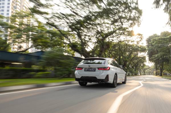 Versatility, innovation, and dynamism in one package – the new BMW 3 Series  Touring arrives in Singapore.