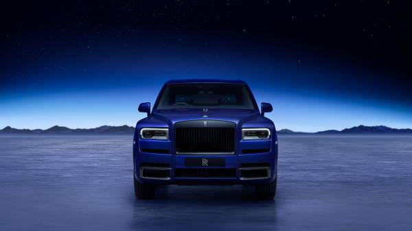 Rolls-Royce Cullinan Dimensions & Features