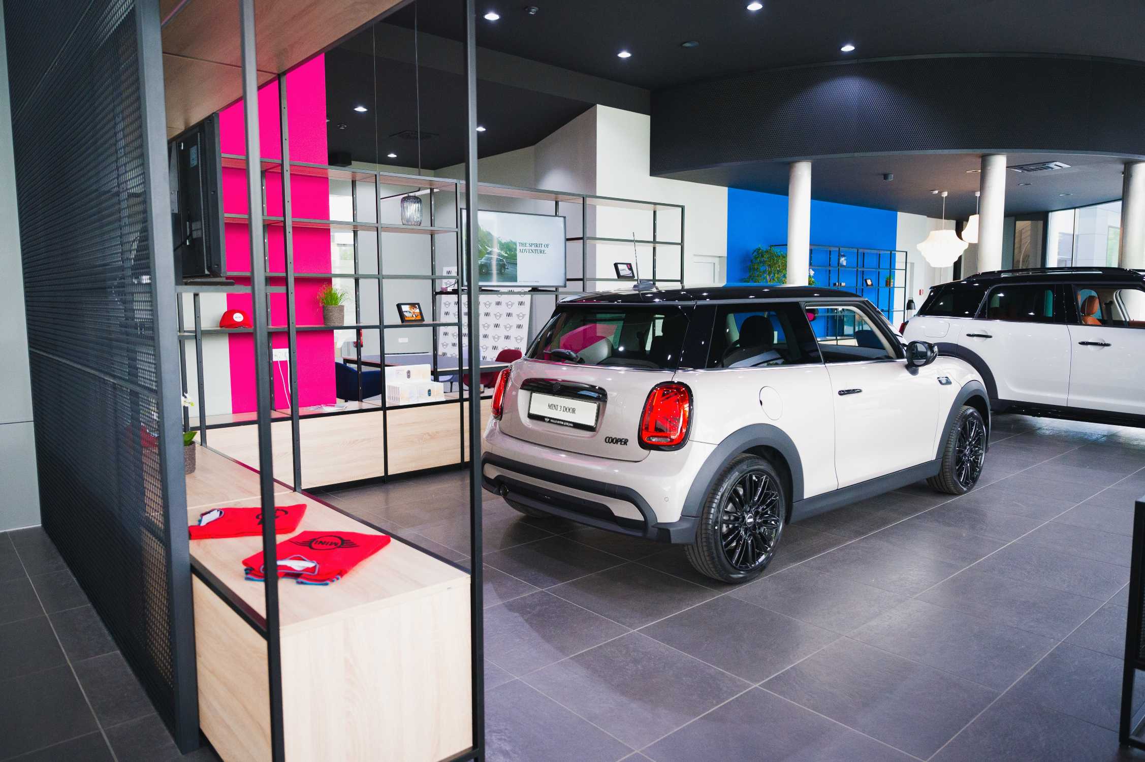 New MINI Showroom Wallis Motor Ljubljana (05/2023)