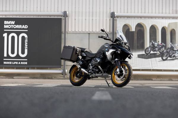 BMW Motorrad celebrates one millionth GS with boxer engine.