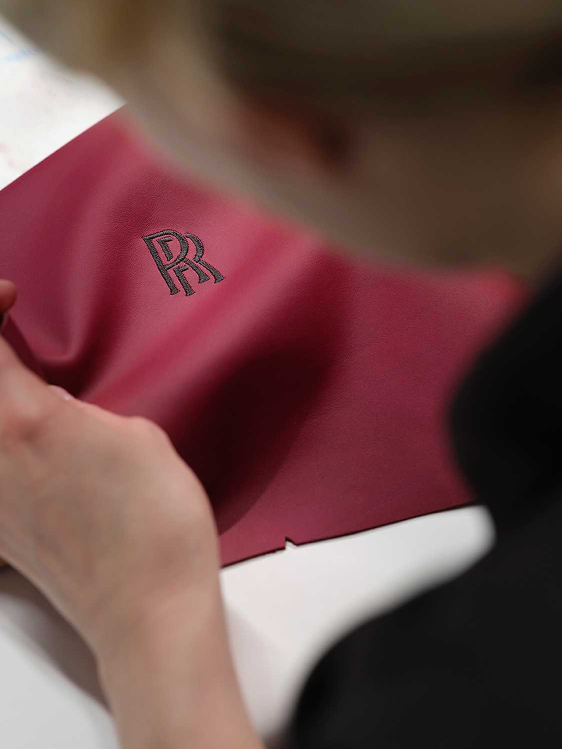 ROLLSROYCE DROPTAIL WOOD AND LEATHER