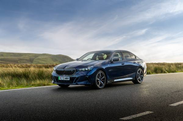 BMW i5 eDrive40