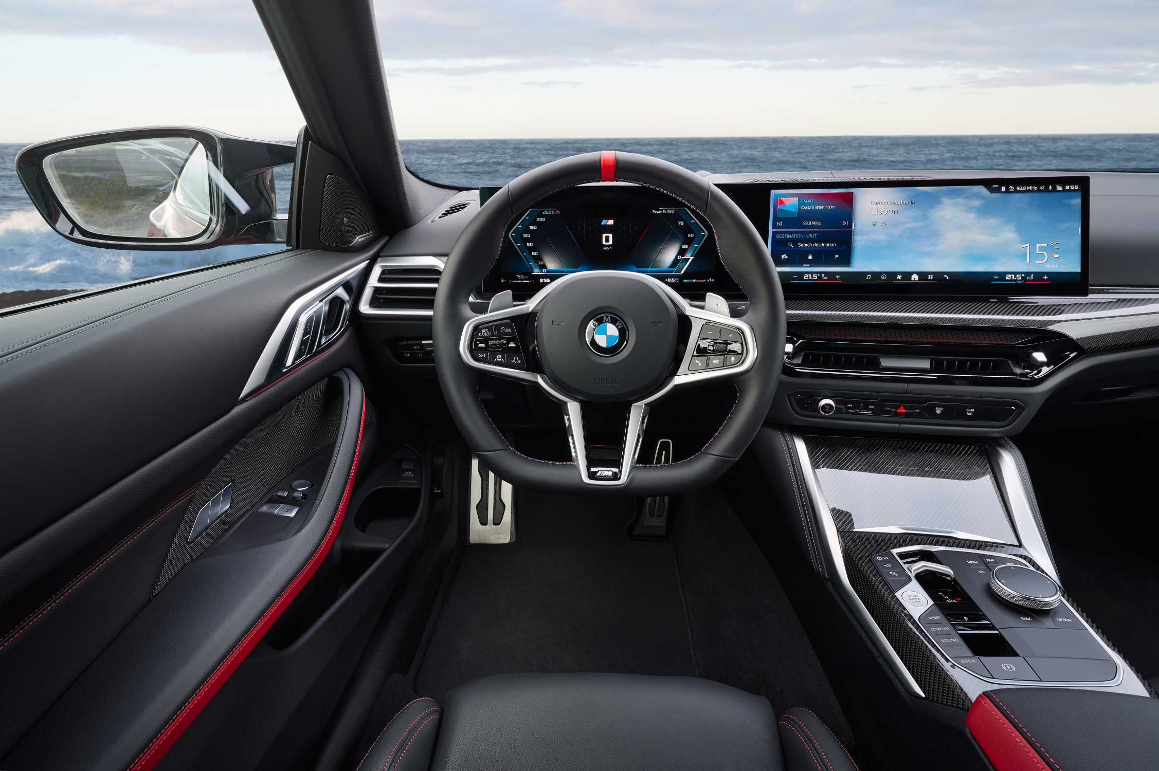 The new BMW 4 Series Coupé Interior (01/2024).