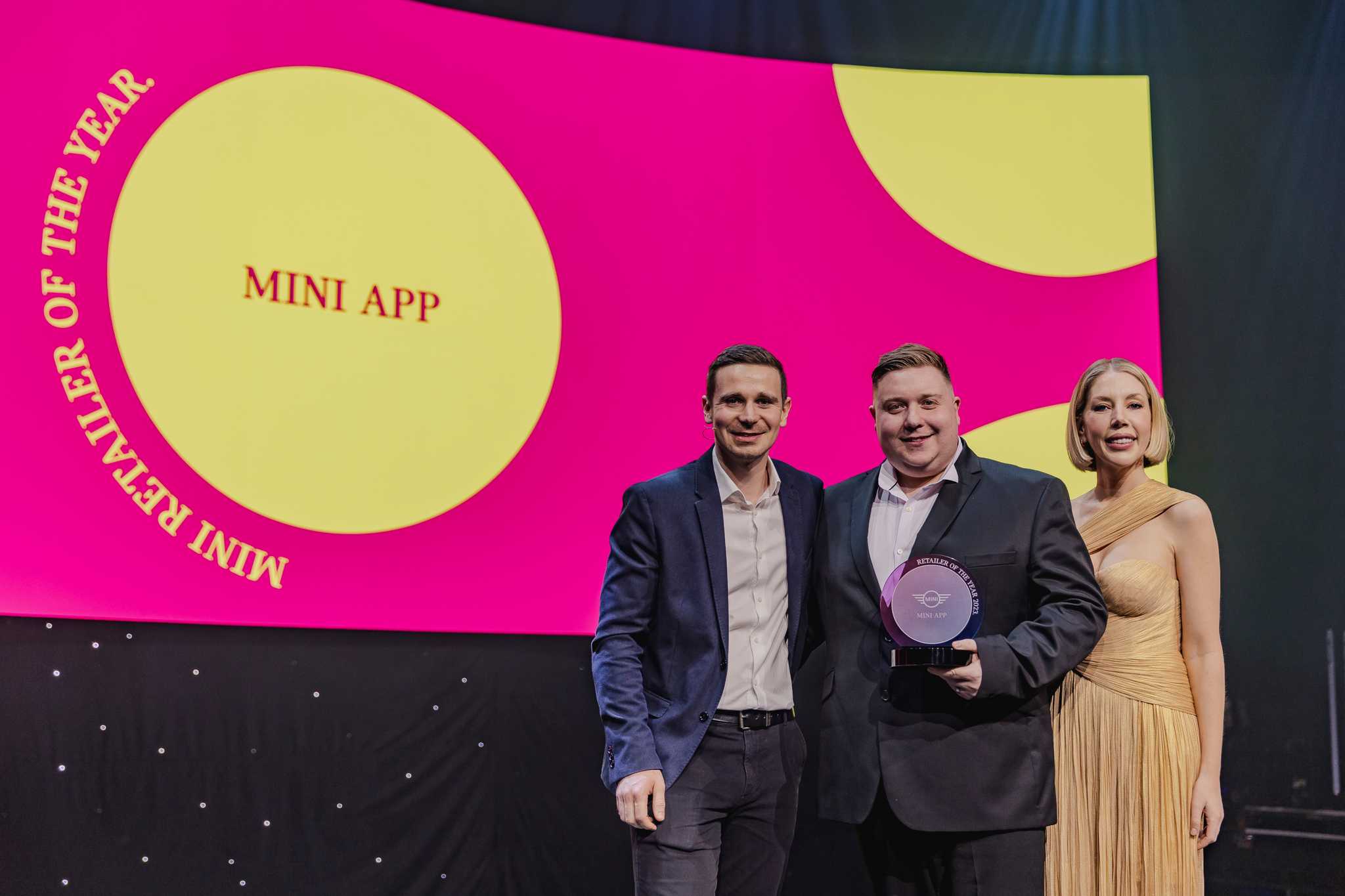 MINI RECOGNISES OUTSTANDING ACHIEVEMENTS AT RETAILER OF THE YEAR 2024