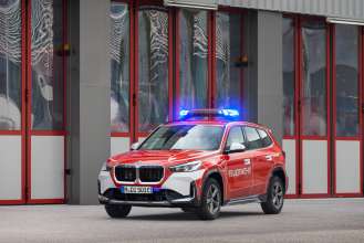 BMW X1 in Feuerwehr Beklebung (04/2024)