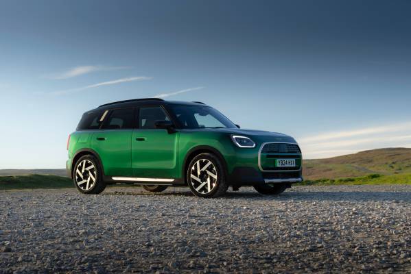 MINI Countryman E - UK Images