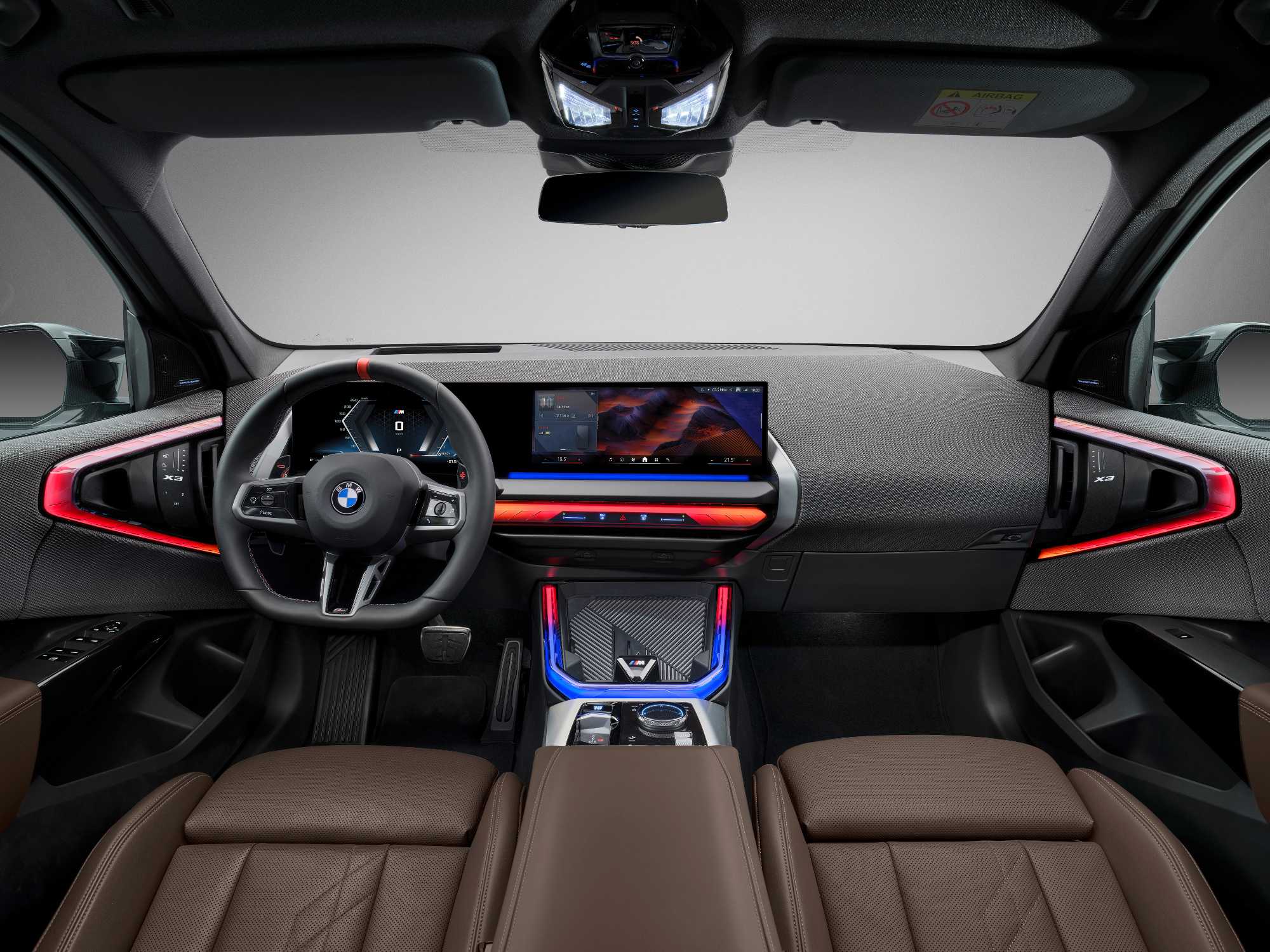 The new BMW X3 M50 xDrive - Studio. (06/2024)