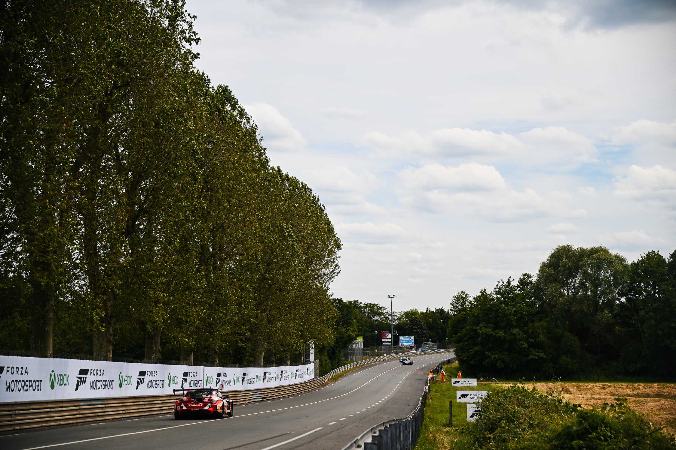  Foto zu Le Mans (FRA), 7-16 June 2024. FIA World Endurance Championship, 24h Le 