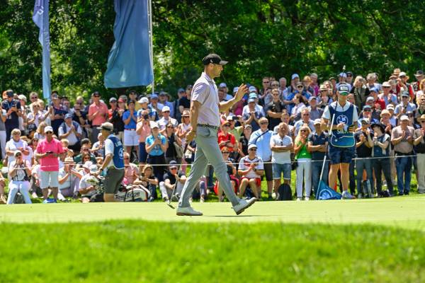 Bmw third round tee times on sale