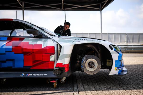 Der neue BMW X5 mit M Performance Parts. 20 