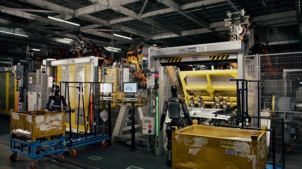 Successful test of humanoid robots at BMW Group Plant Spartanburg