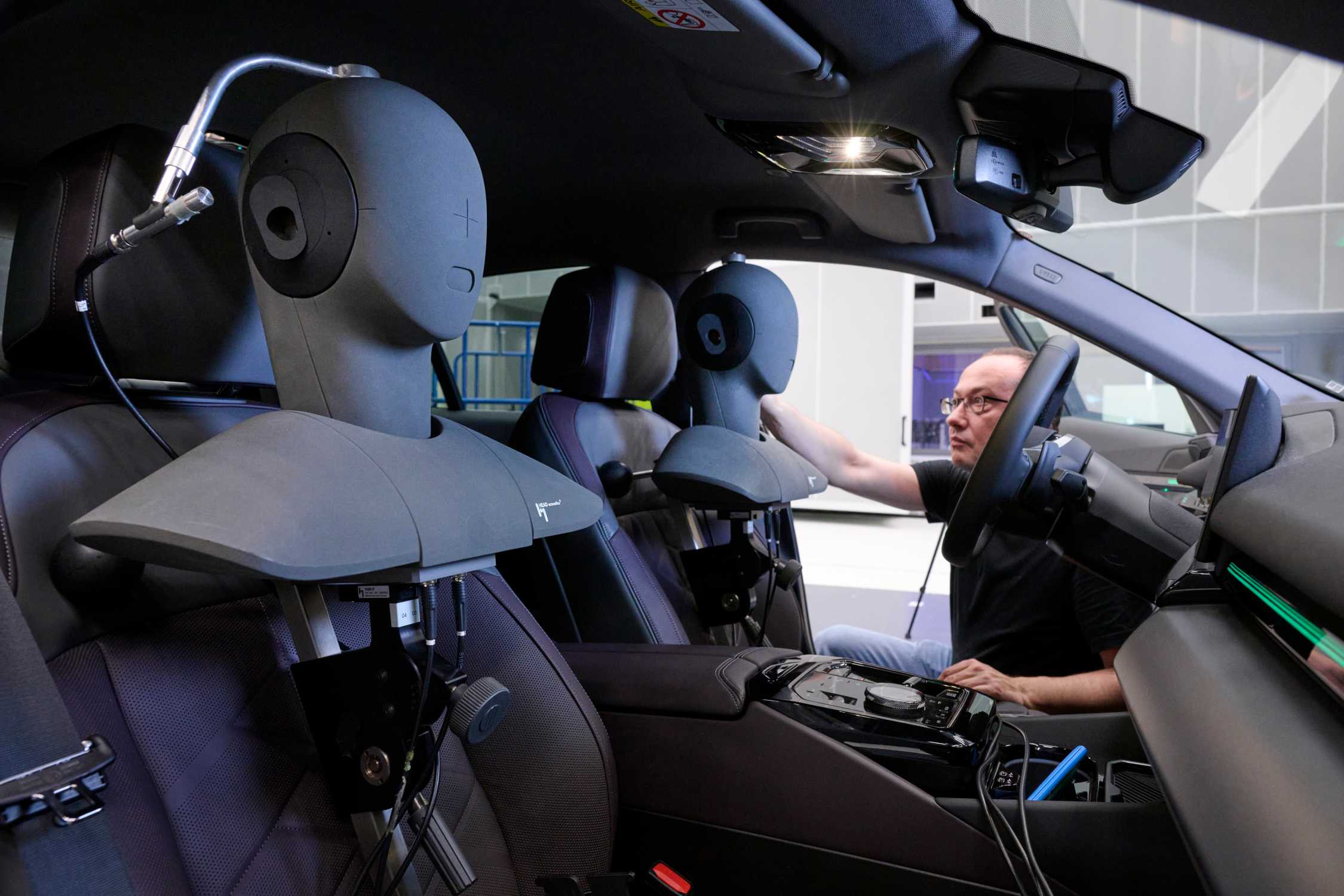 Measurements in the new Aeroacoustics Wind Tunnel of the BMW Group (11/2024)