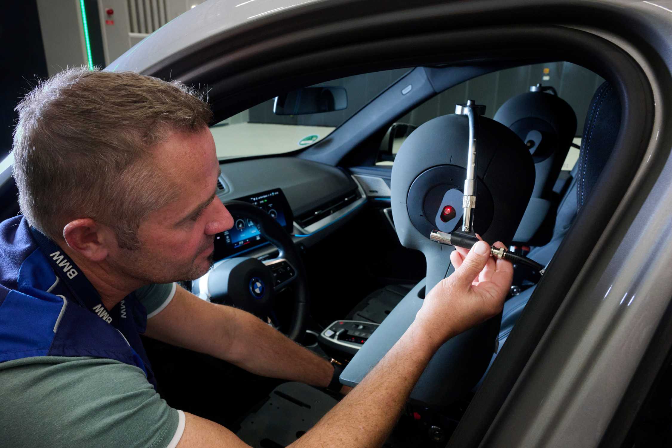 Measurements in the new Aeroacoustics Wind Tunnel of the BMW Group (11/2024)