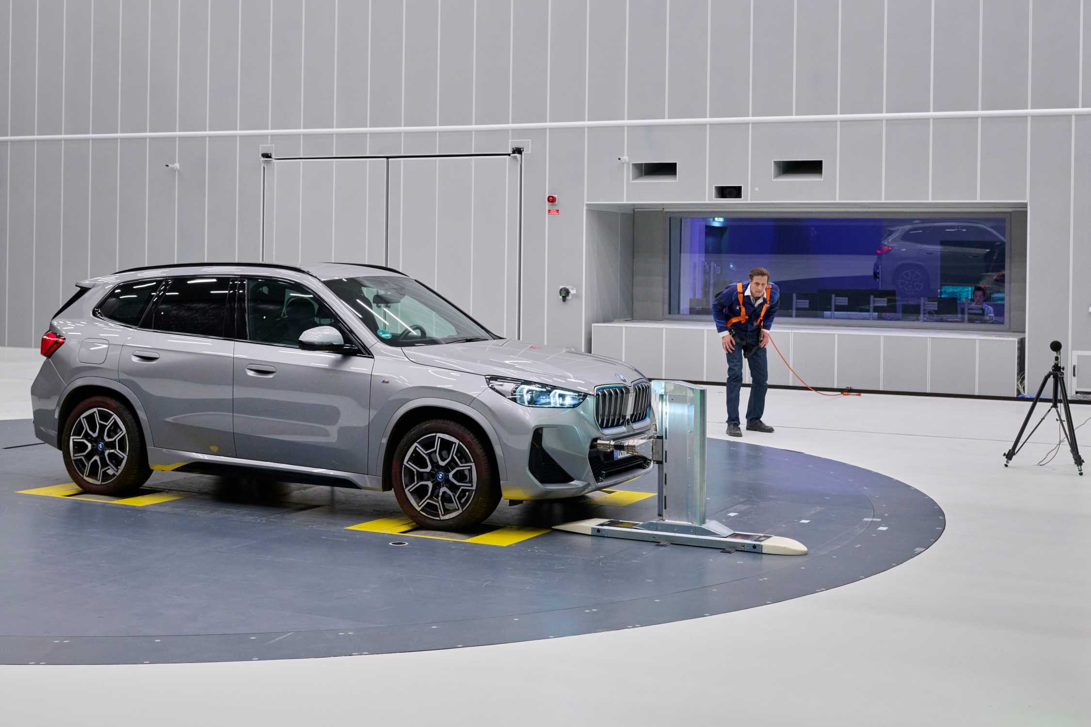 Measurements in the new Aeroacoustics Wind Tunnel of the BMW Group (11/2024)