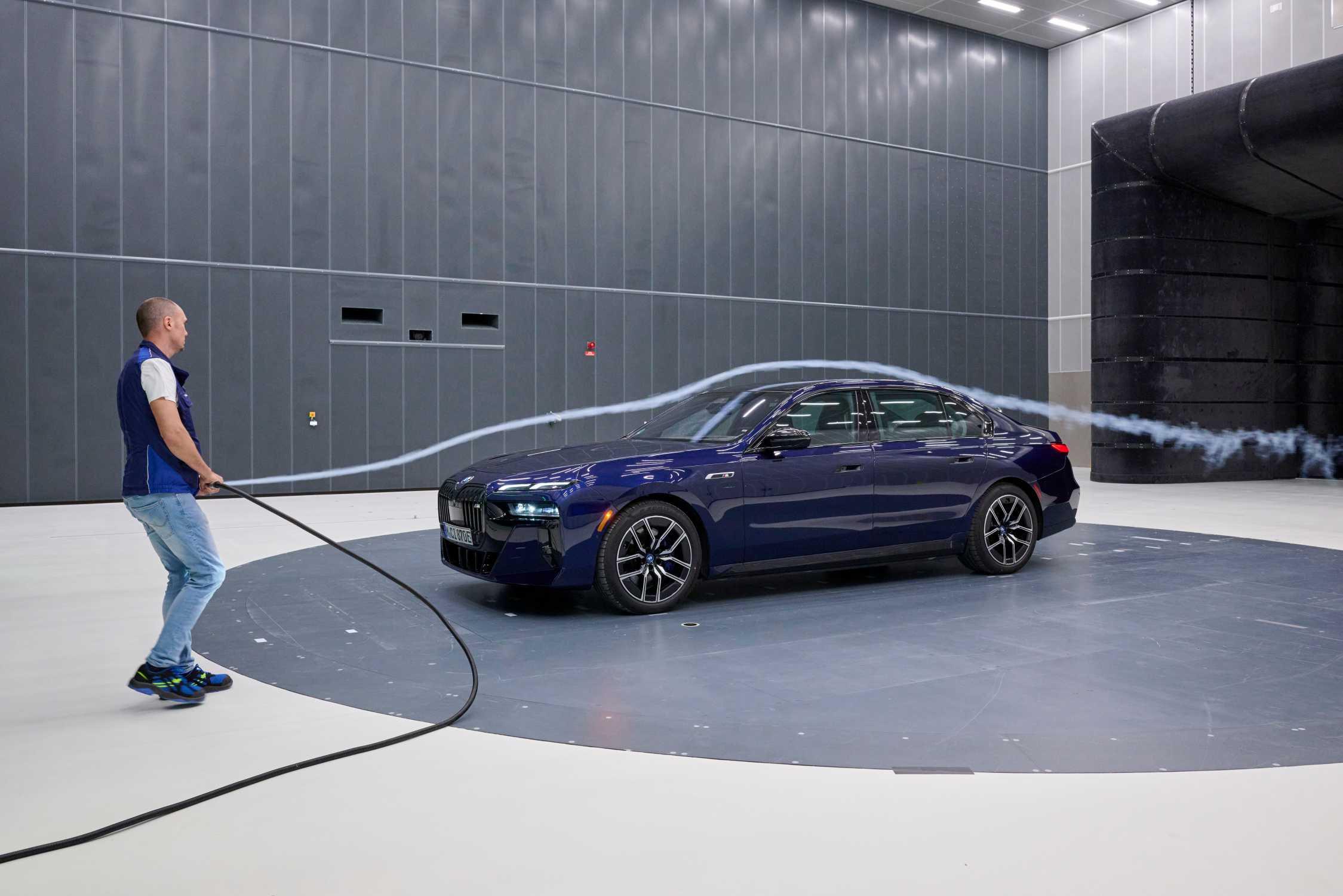 Working with the smoke lance in the Aeroacoustics Wind Tunnel of the BMW Group (11/2024)