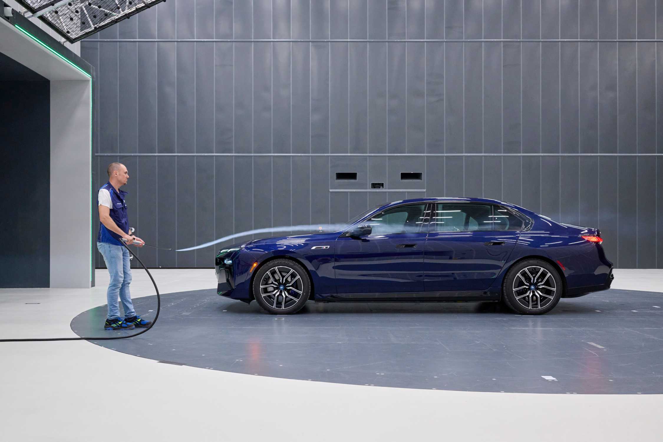 Working with the smoke lance in the Aeroacoustics Wind Tunnel of the BMW Group (11/2024)