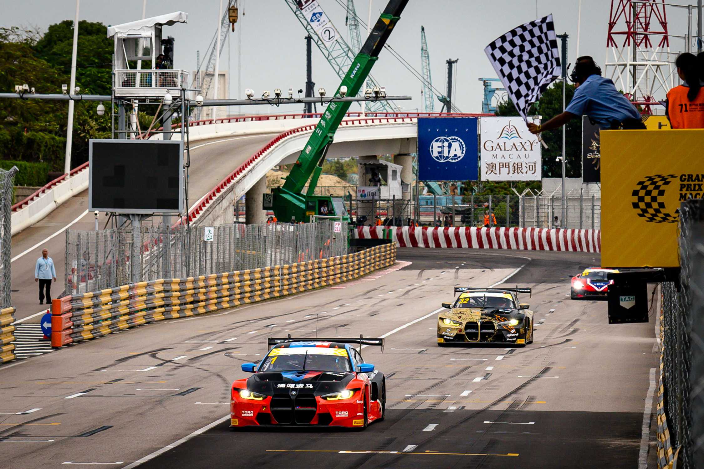 Macau (CHN), 13-17 November 2024. FIA GT World Cup, Guia Circuit, #1 BMW M4 GT3, TORO Racing powered by MCG, Raffaele Marciello, #32 BMW M4 GT3, Team WRT, Dries Vanthoor.