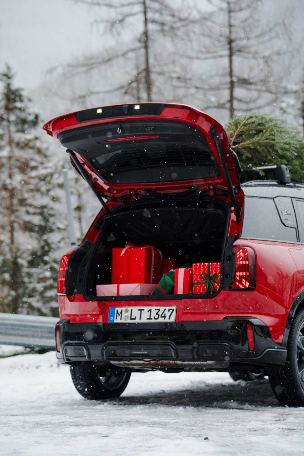 MINI Countryman S ALL4 in winter (12/2024).