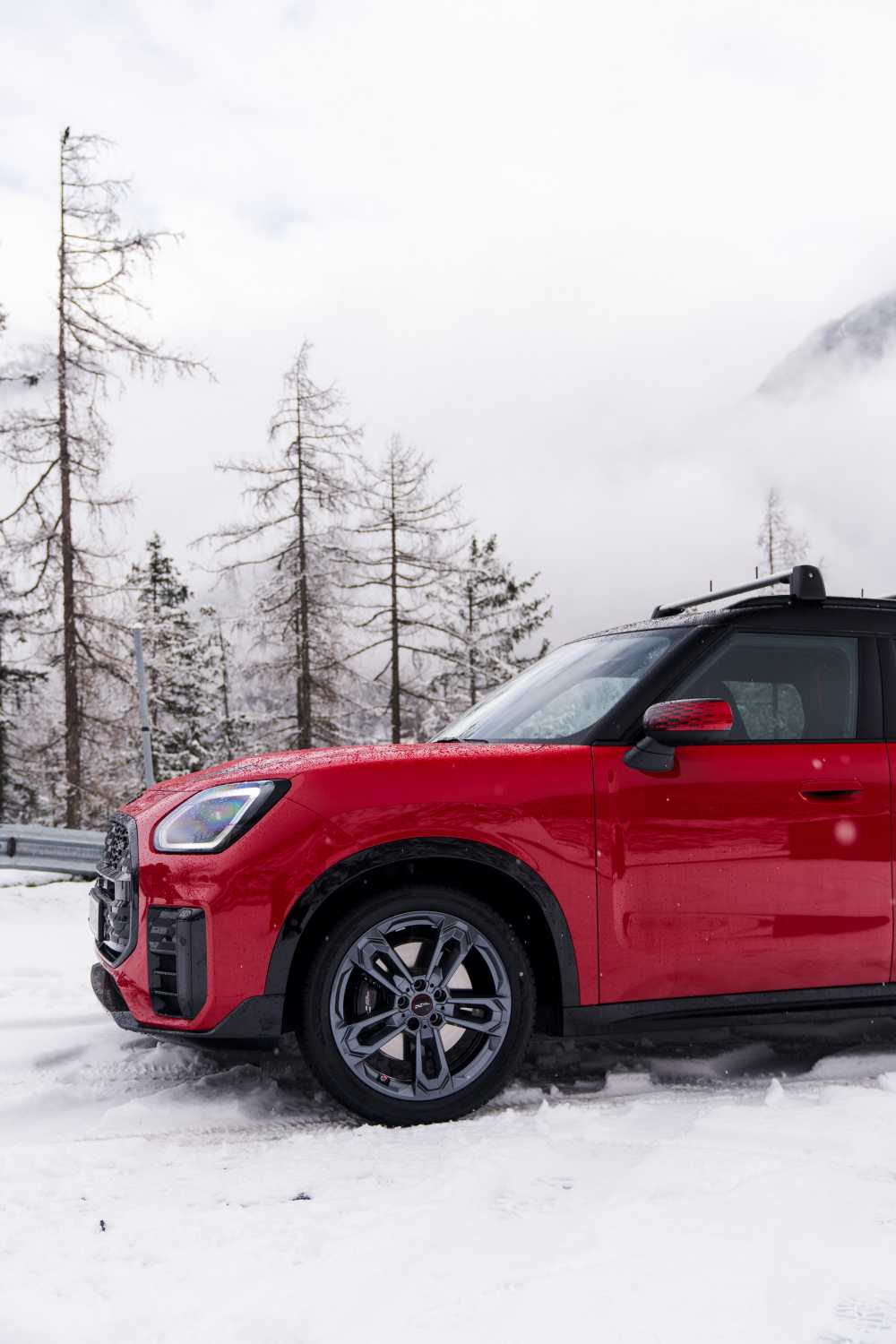 MINI Countryman S ALL4 in winter (12/2024).