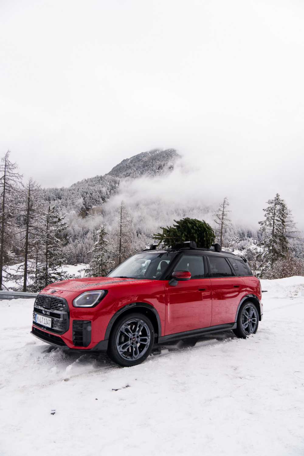 MINI Countryman S ALL4 in winter (12/2024).