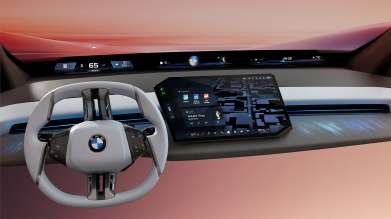 The new BMW Panoramic iDrive. 
The new display and operating concept for all new BMW models from the end of 2025. (01/2025)