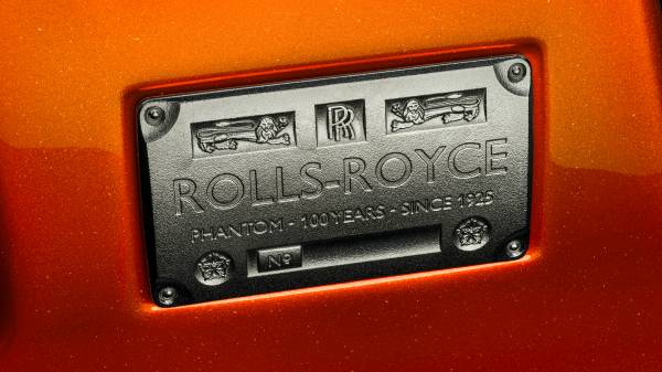 P90597257-rolls-royce-phantom-