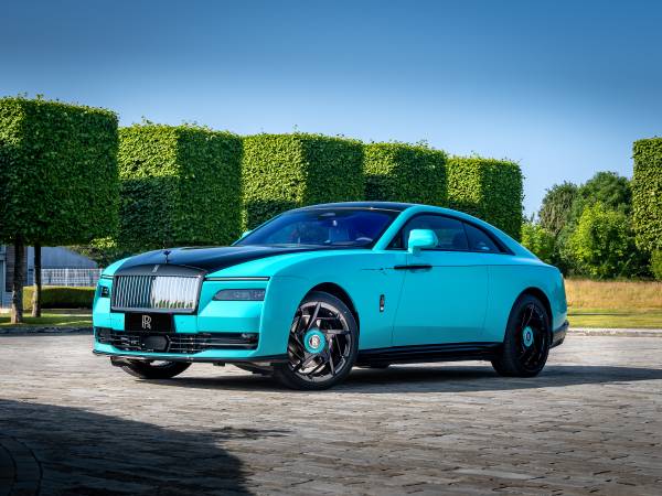 ROYCE GreenRoom アート作品 Orange&Park CHINESE MURAL ART: A CULTURAL TRIBUTE BY ROLLS-ROYCE