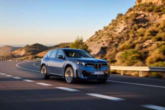 The new BMW iX3 50 xDrive (09/2025).