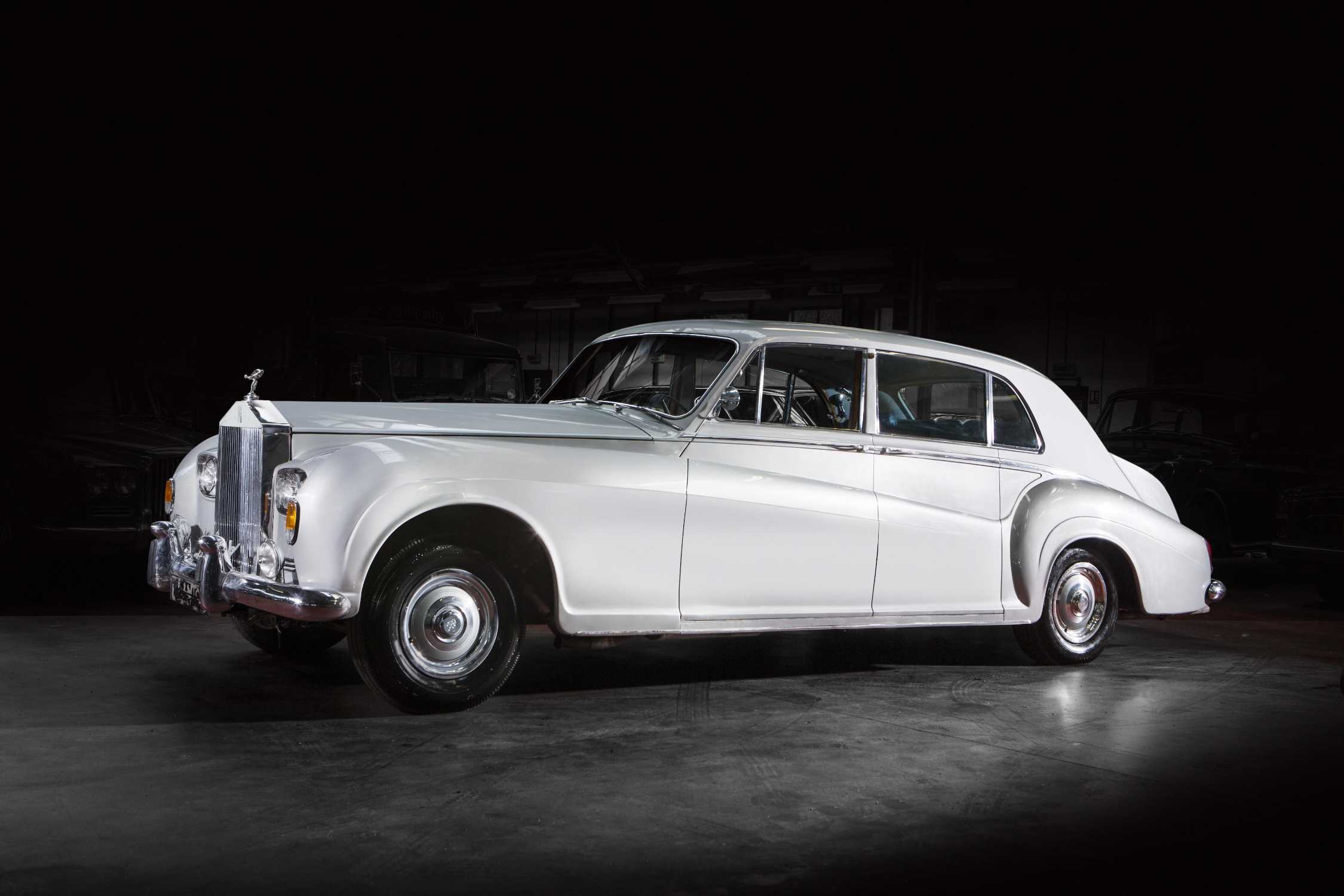 THE EX-KING OF ROCK 'N' ROLL - ELVIS PRESLEY 1963 ROLLS-ROYCE PHANTOM 
