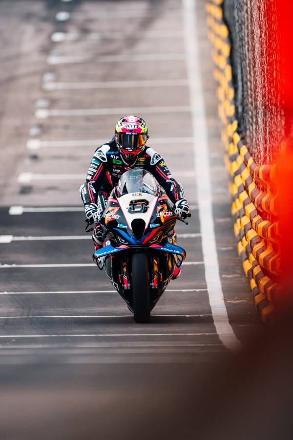 BMW Motorrad PaceDry Tour suit. (10/2020)