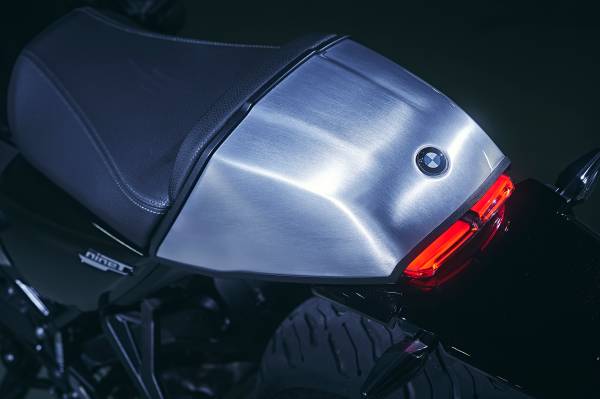 BMW R nineT. Option 719 Night Black matt/Aluminium matt. (10/2020)