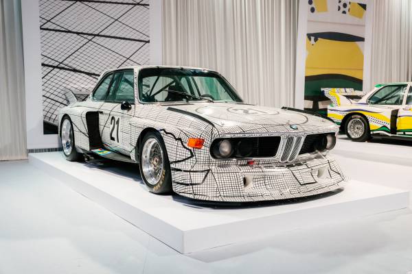 BMW Art Car by Matazo Kayama, BMW 535i, 1990, augmented reality